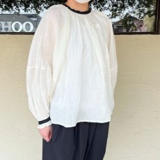 画像1:  SALE!30%OFF!  Gauze#/ガーゼ　 バイカラー2WAYギャザーブラウス (1)