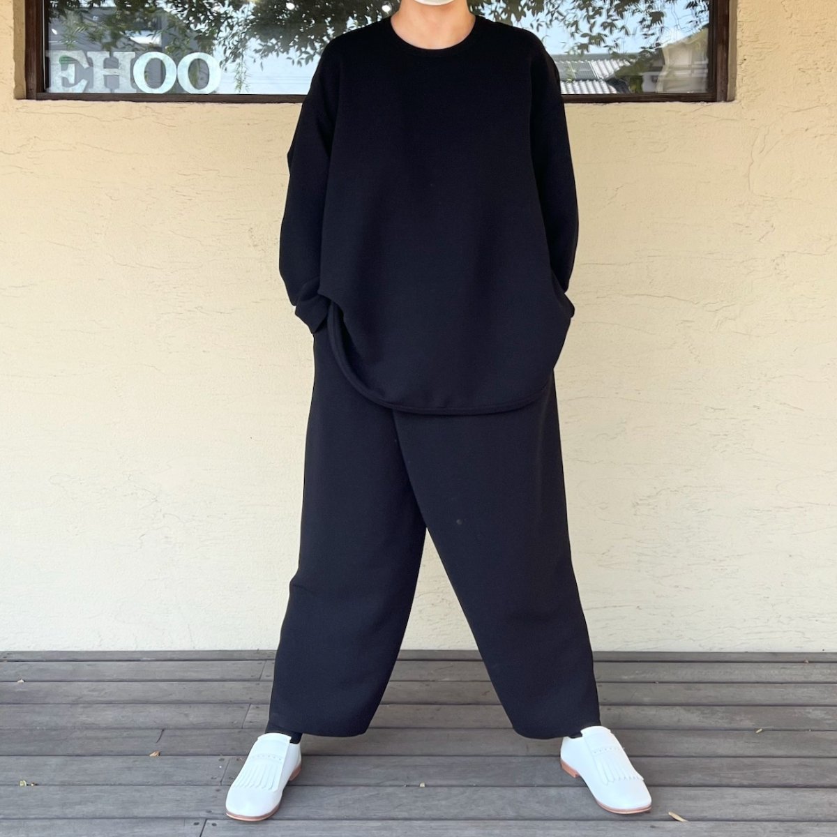 画像4: NO CONTROL AIR/ノーコントロールエアー　 ポリエステル・ドレープダブルクロス　クルーネックプルオーバー　 ブラック (4)