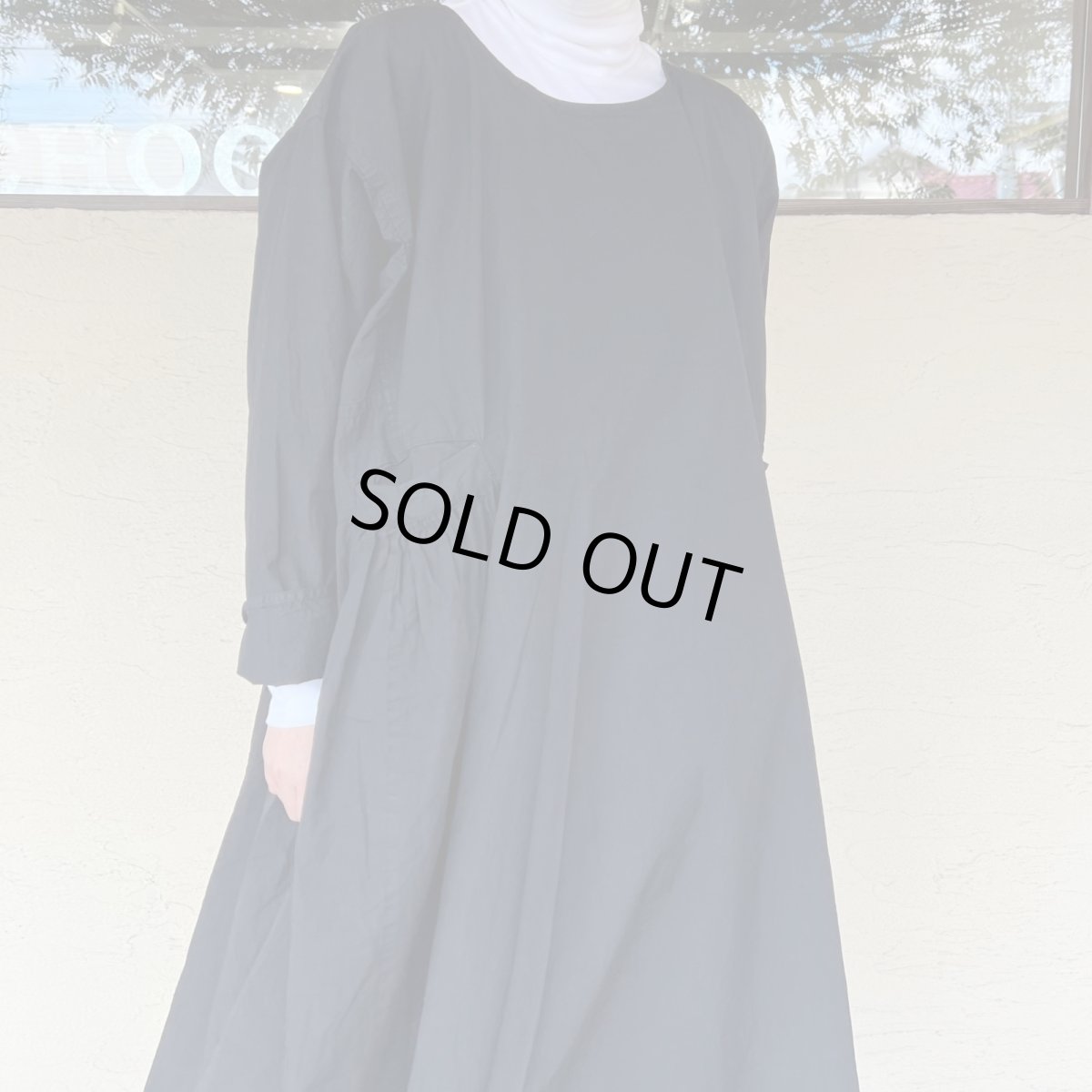 画像3: Veritecoeur/ヴェリテクール　 ギャザーワンピース　ブラック (3)