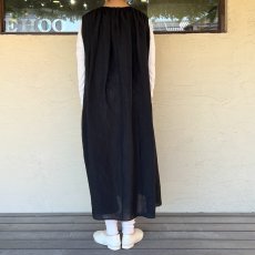 画像3: R&D.M.Co-/オールドマンズテーラー　 デンズリーリネン　ギャザードレス (3)