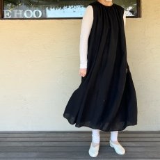 画像5: R&D.M.Co-/オールドマンズテーラー　 デンズリーリネン　ギャザードレス (5)
