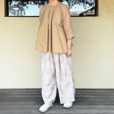 画像2: ROBE de PEAU／ローブデポー　  シルクミックス　マーブルパターンワイドパンツ (2)