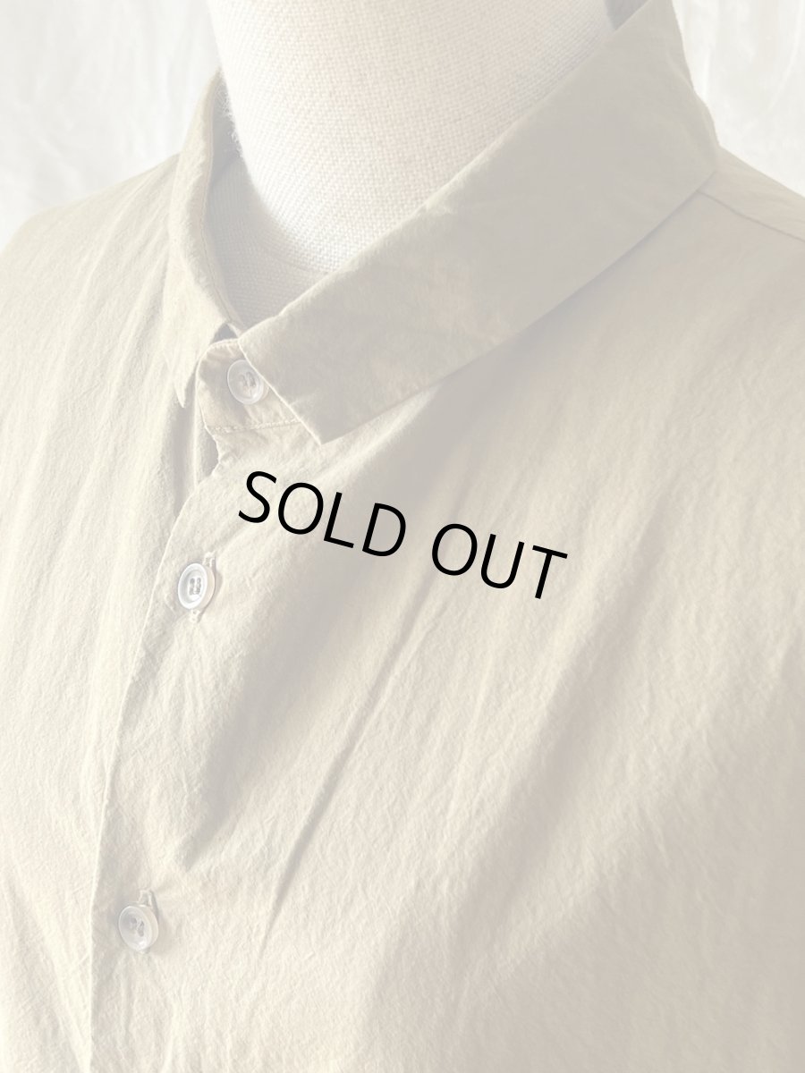 画像5: Veritecoeur／ヴェリテクール　 ロングシャツ　 ベージュ (5)