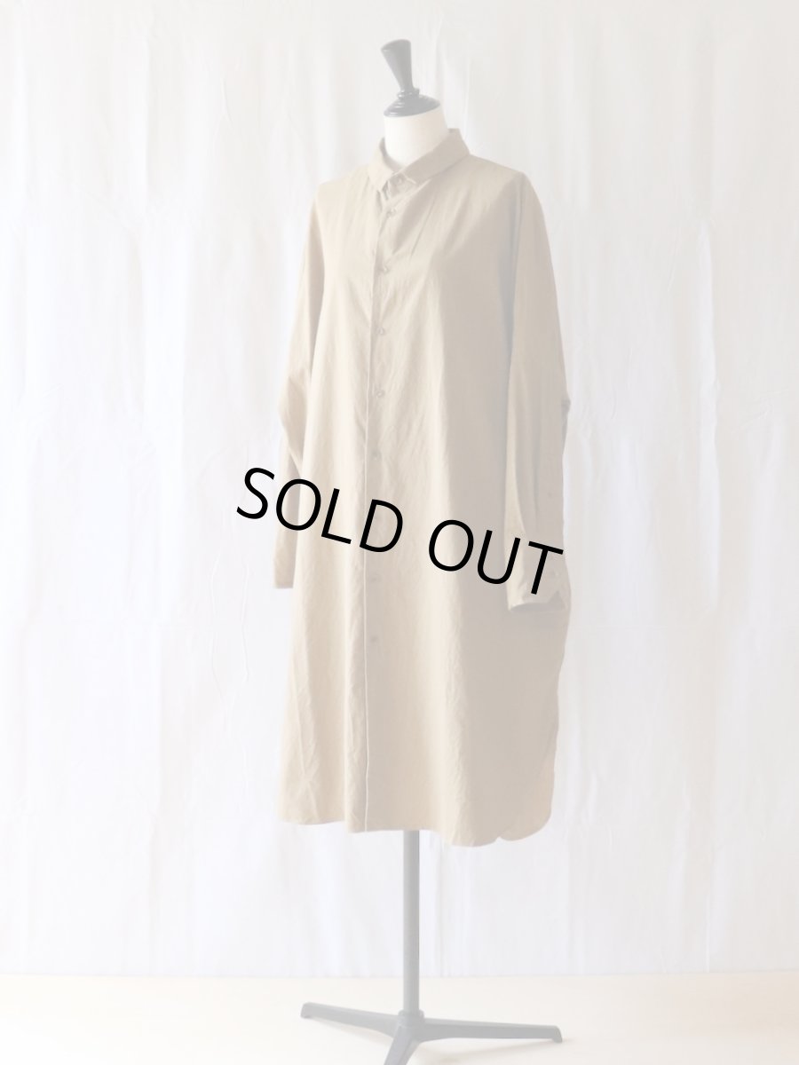 画像3: Veritecoeur／ヴェリテクール　 ロングシャツ　 ベージュ (3)