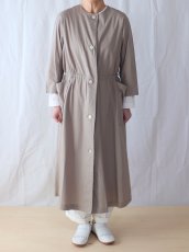画像6: utilite/ユティリテ　 コットンポプリン コートワンピース　 グレージュ (6)