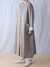 画像1: utilite/ユティリテ　 コットンポプリン コートワンピース　 グレージュ (1)