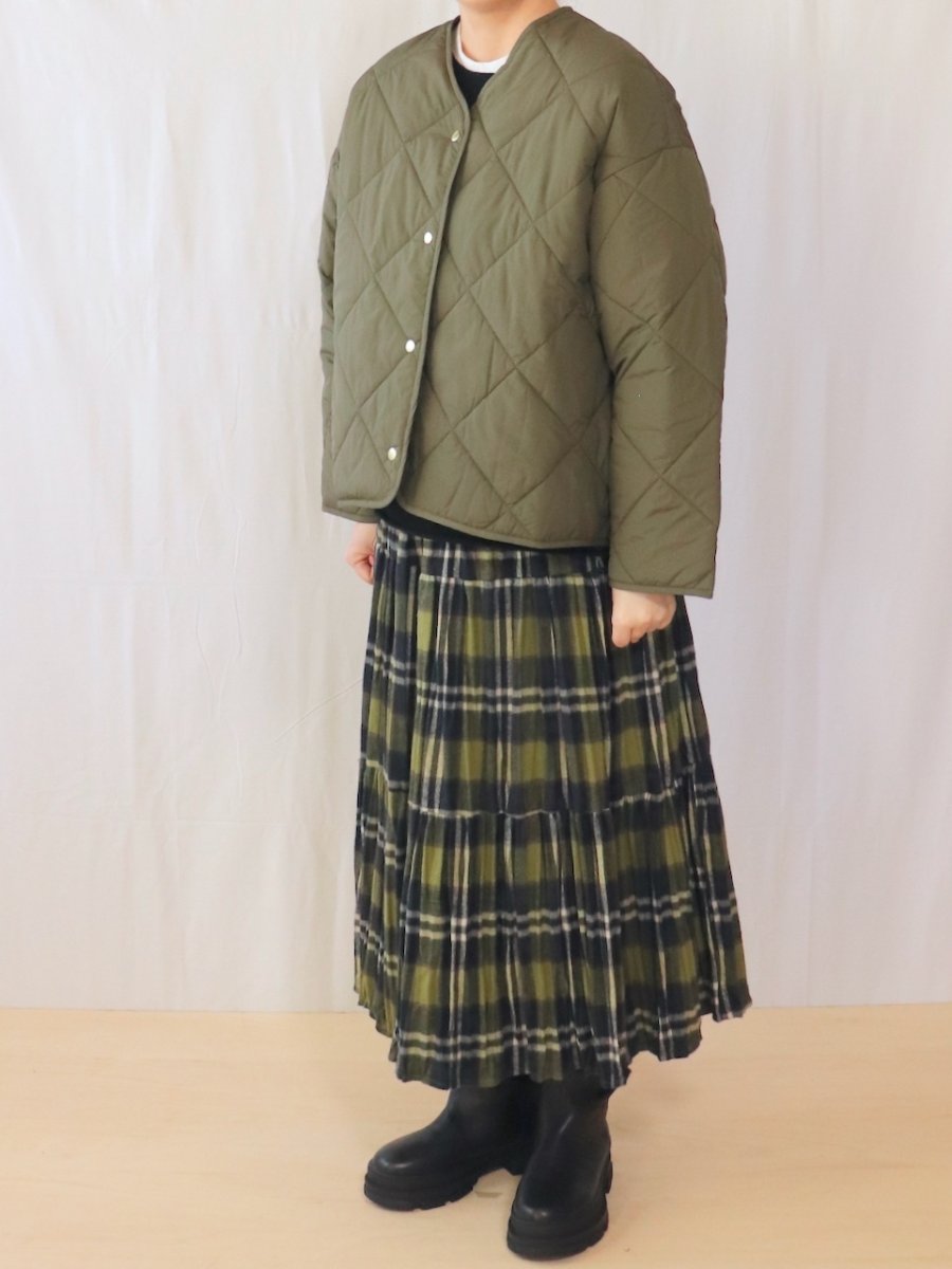 画像2: utilite/ユティリテ　 ポリエステルタフタ キルティングジャケット (2)