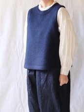 画像2: ata/アタ　 圧縮ウールベスト　 ネイビー (2)