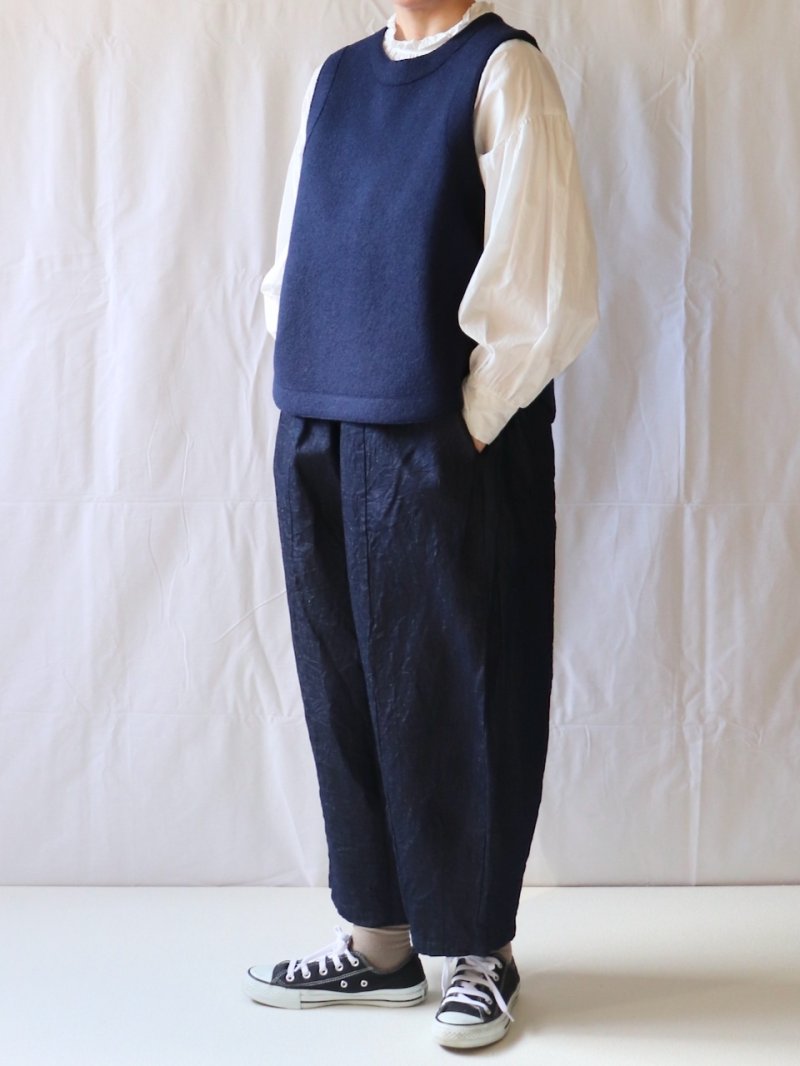 画像1: ata/アタ　 圧縮ウールベスト　 ネイビー