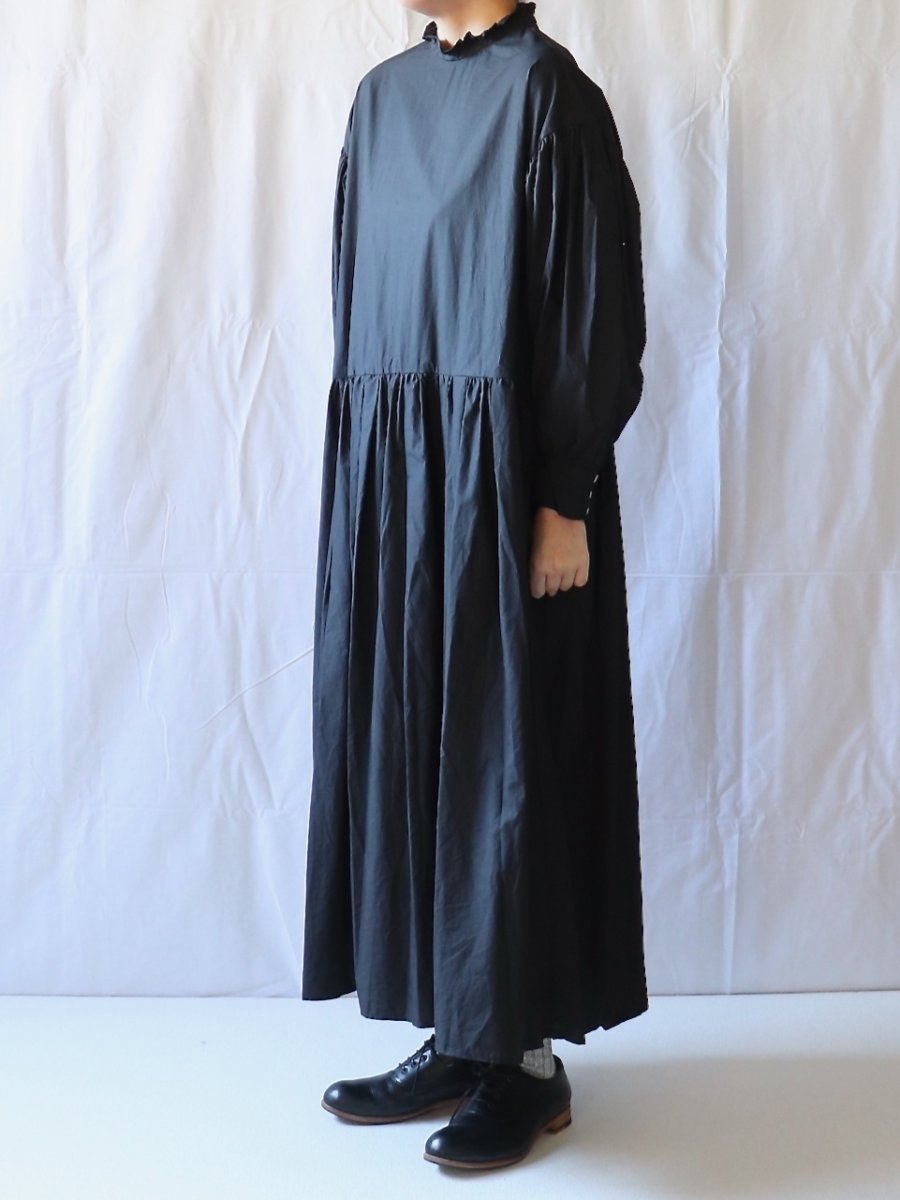 画像2: Gauze#/ガーゼ　 タイニーフリルワンピース　 マットブラック (2)